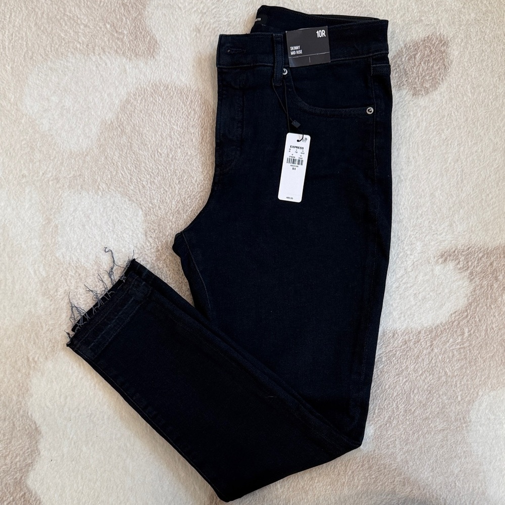 Express Women's Dark Blue Rinse Skinny Jeans